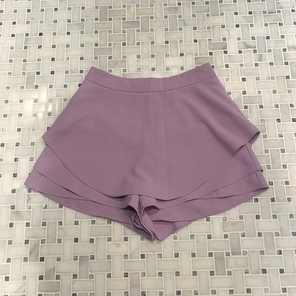 DO+BE light purple skort